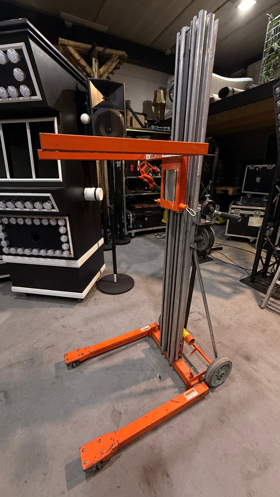 Sumner 2210 materiaallift / montagelift – 135 kg, Doe-het-zelf en Verbouw, Ophalen of Verzenden, Zo goed als nieuw