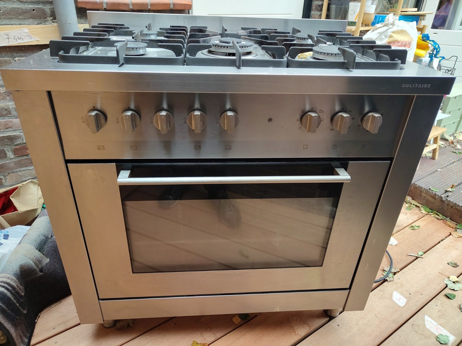 Solitaire Fornuis: Gas Kookplaat en Elektrische Oven, Ophalen, Gebruikt, 60 cm of meer, Gas
