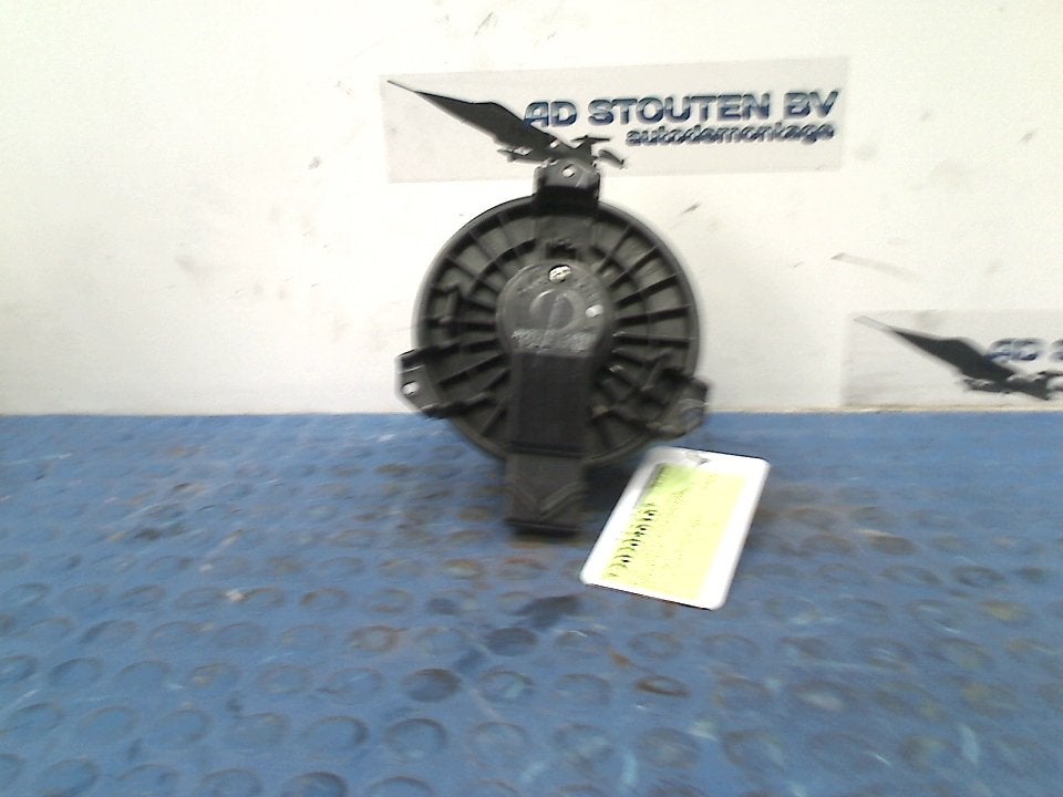 Kachel Ventilatormotor Fiat Sedici (189) 2009 2727000311, FCA Germany GmbH, Gebruikt, IPC D1-09 Bahnhofsplatz, Rüsselsheim am Main 65423, , Duitsland