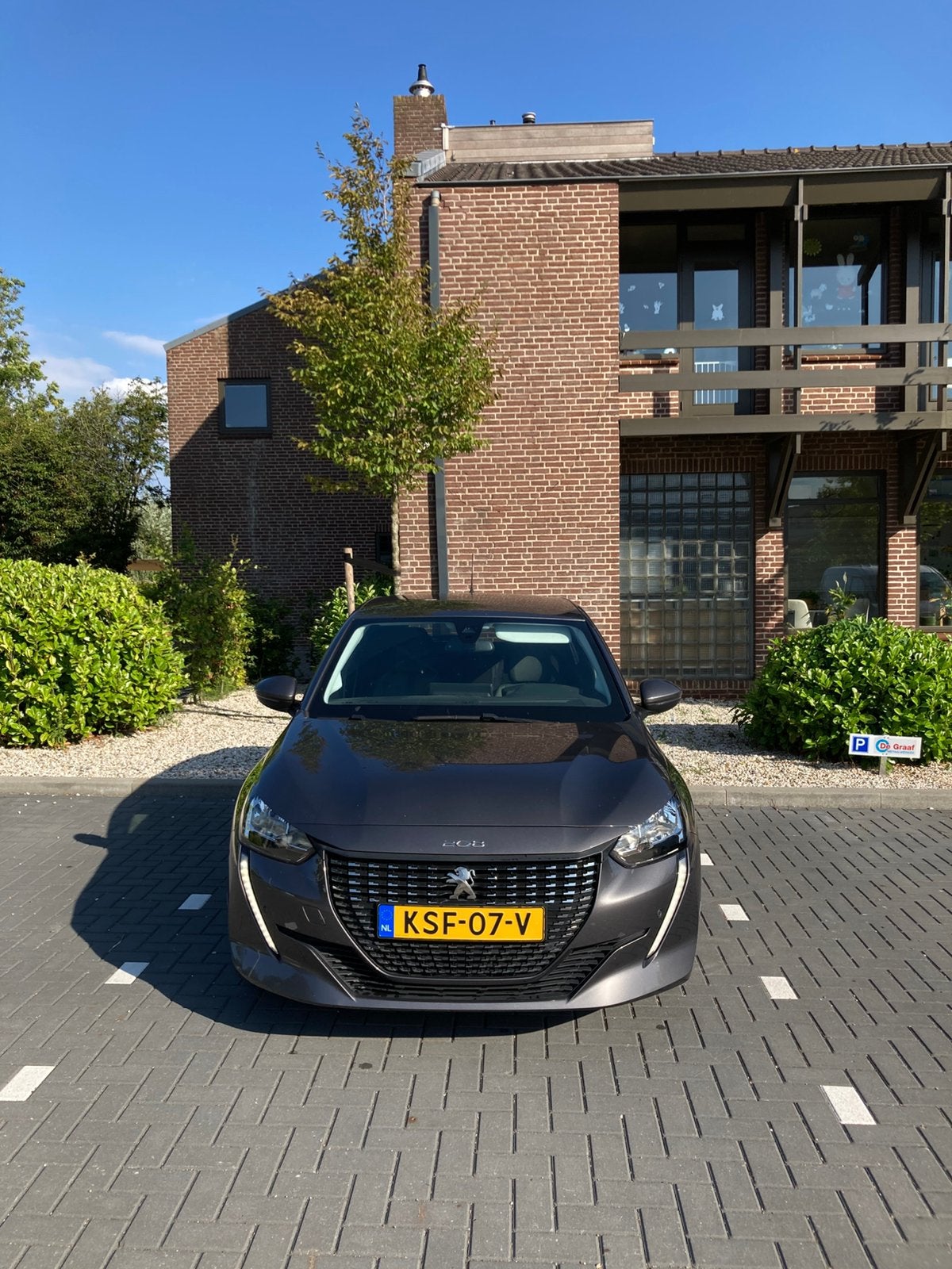 Peugeot 208 1.2 Puretech 100pk 2020 Grijs, Auto's, Peugeot, Voorwielaandrijving, Euro 6, 100 pk, 1200 kg