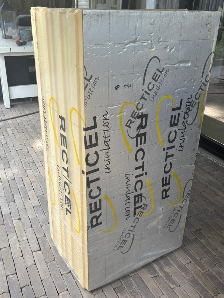 Te koop Recticel Insulation PIR 4 pakken a 4 stuks NIEUW, Ophalen, 10 tot 15 m², Dakisolatie, 12 cm of meer