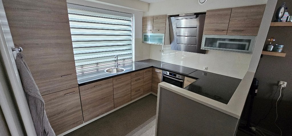 Moderne hoekkeuken incl inbouw apparatuur, merk Rotpunkt, Huis en Inrichting, Keuken | Complete keukens, Ophalen, Gebruikt, Overige kleuren