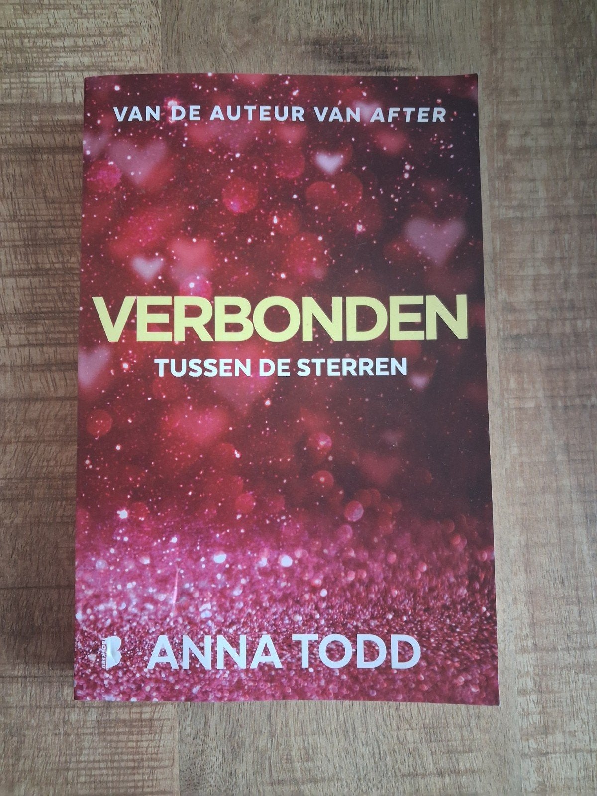 Verbonden: Tussen de Sterren - Anna Todd (Zo goed als nieuw), Ophalen of Verzenden, Zo goed als nieuw, Anna Todd, Nederland