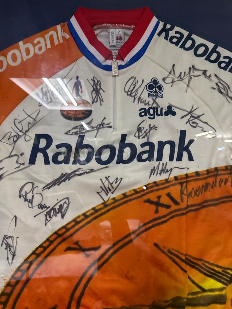 Gesigneerd Rabobank Wielershirt - Uniek Verzamelobject, Heren, Overige maten, Ophalen of Verzenden, Zo goed als nieuw