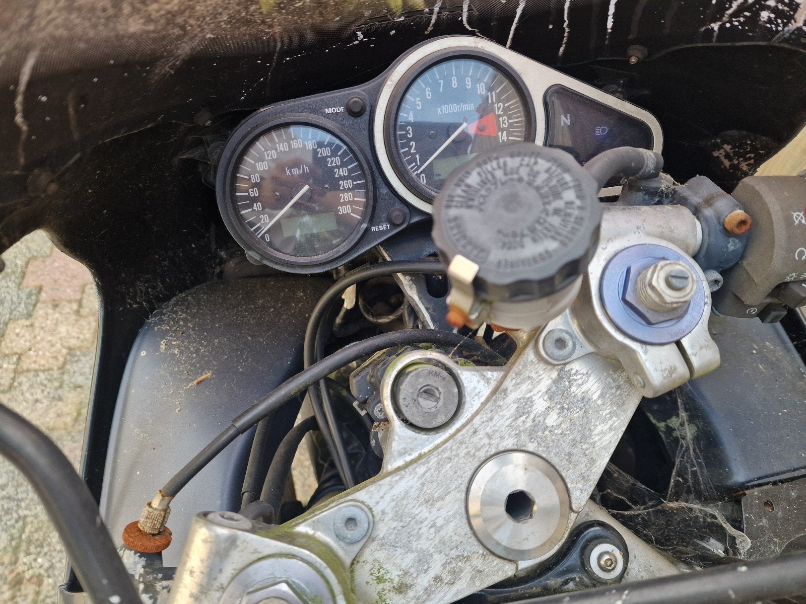 Kawasaki ZX9R - Sloop voor onderdelen, Ophalen