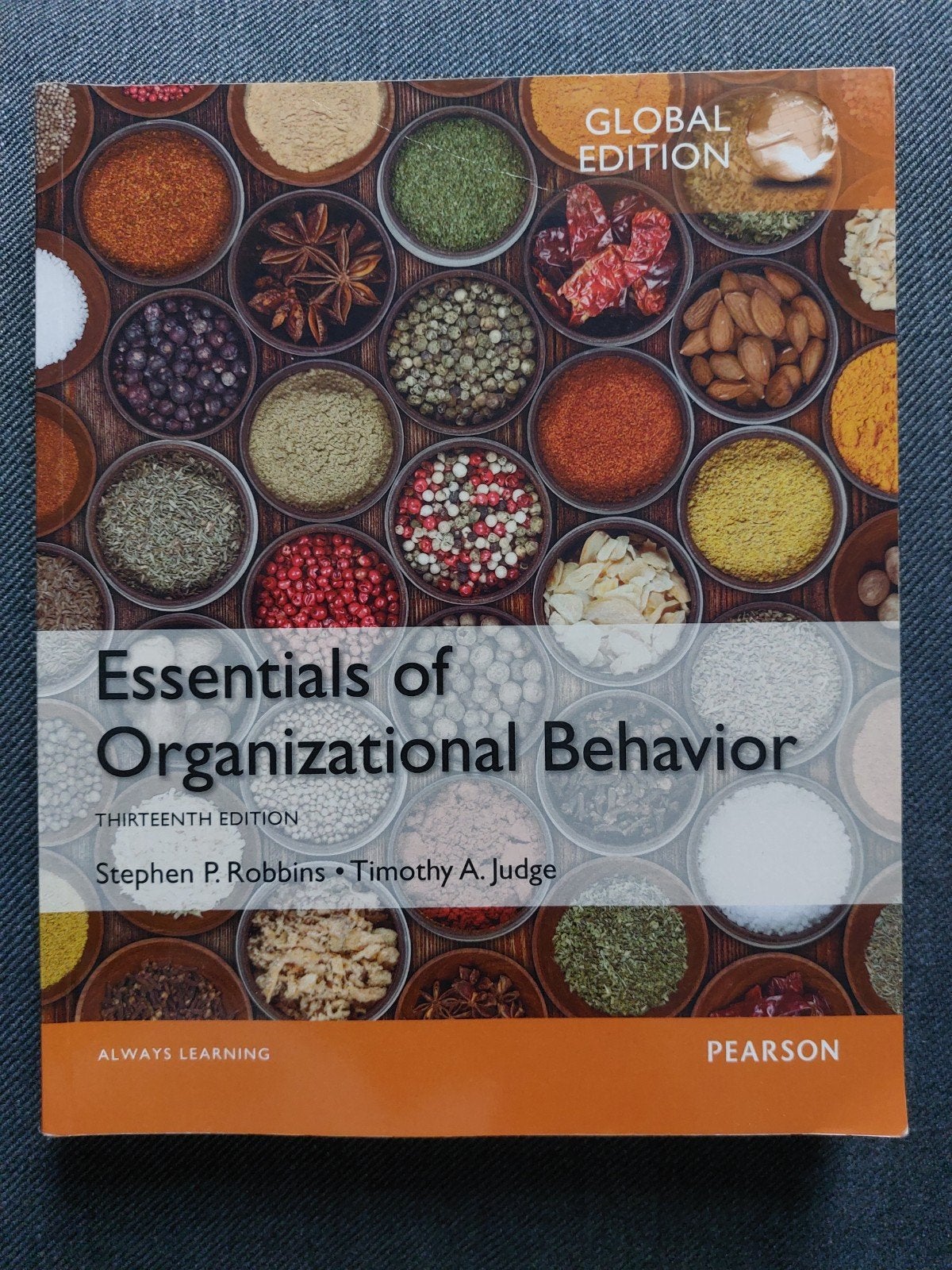 Essentials of Organizational Behavior - Global Edition, Zo goed als nieuw, Stephen P. Robbins, Timothy A. Judge, Gamma, HBO