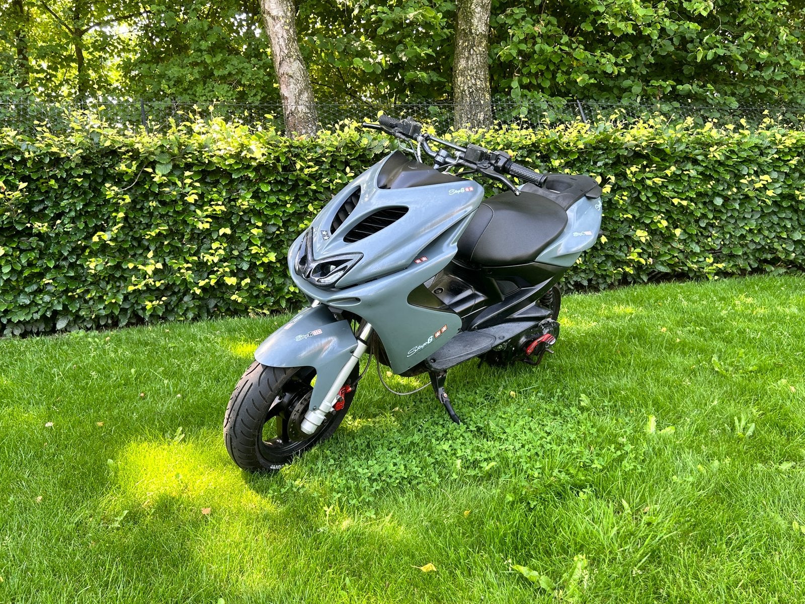 Yamaha Aerox 70cc 2-Takt – Loopt Goed – Project / Opknapper, Fietsen en Brommers, Scooters | Yamaha, Ophalen, Tweetakt, Gebruikt