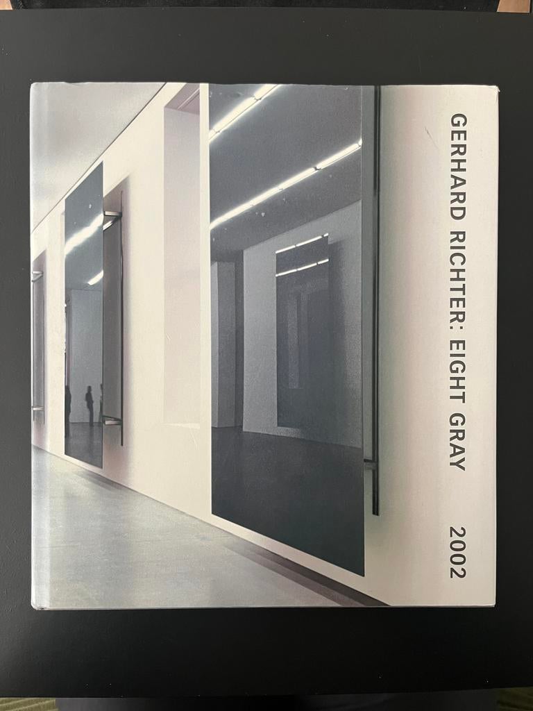 Gerhard Richter Eight Gray 2002 hardcover in dustjacket, Ophalen of Verzenden, Zo goed als nieuw