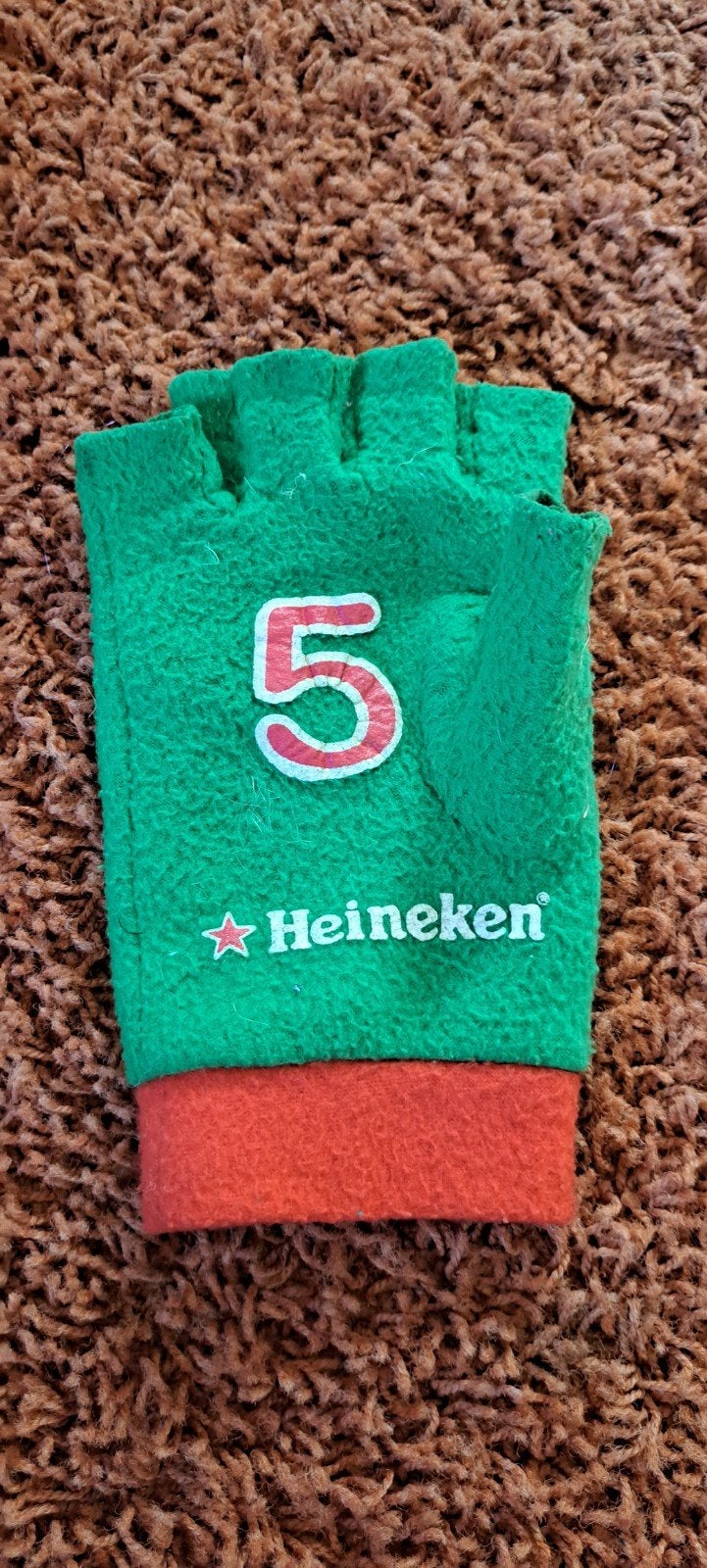 Carnaval Vastenavend Handschoen Biertje van Heineken, Ophalen of Verzenden, Carnaval