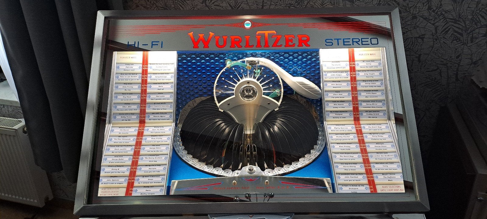 Te koop gevraagd: ruit voor wurlitzer lyric jukebox., Verzamelen, Ophalen of Verzenden, Zo goed als nieuw, Wurlitzer