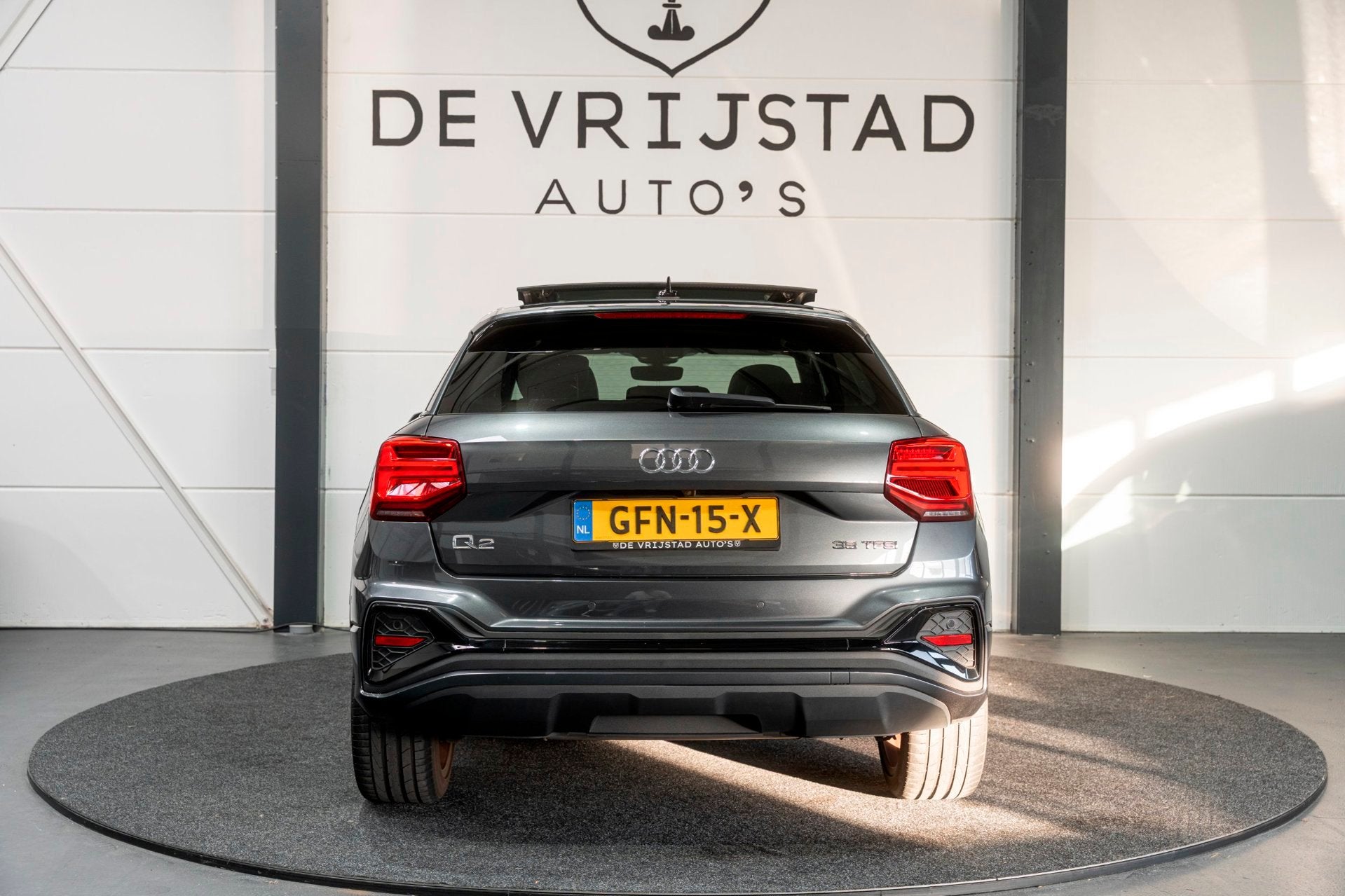 Audi Q2 35 TFSI Edition S-Line Matrix Keyless PANO!, Auto's, 4 cilinders, Leder, Bedrijf, 690 kg
