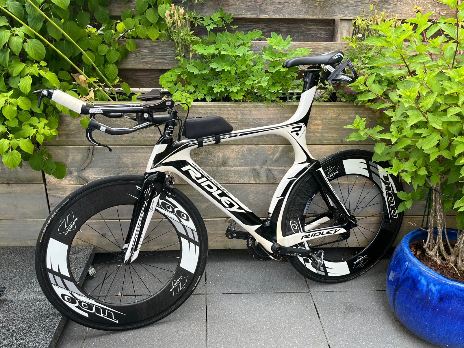 Ridley Dean carbon tijdritfiets met 4ZA T100 aero wielset, 28 inch, Gebruikt, Carbon, Meer dan 20 versnellingen