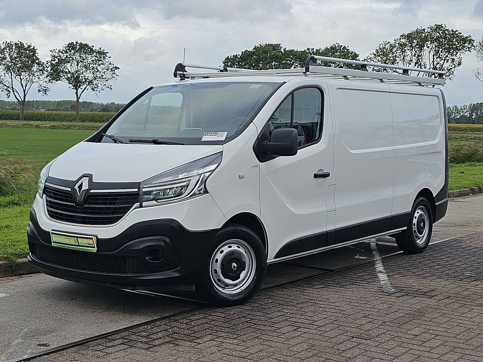RENAULT TRAFIC 2.0 DCI l2 navi nap euro6 ac, Auto's, Gebruikt, Euro 6, 1759 kg, Wit