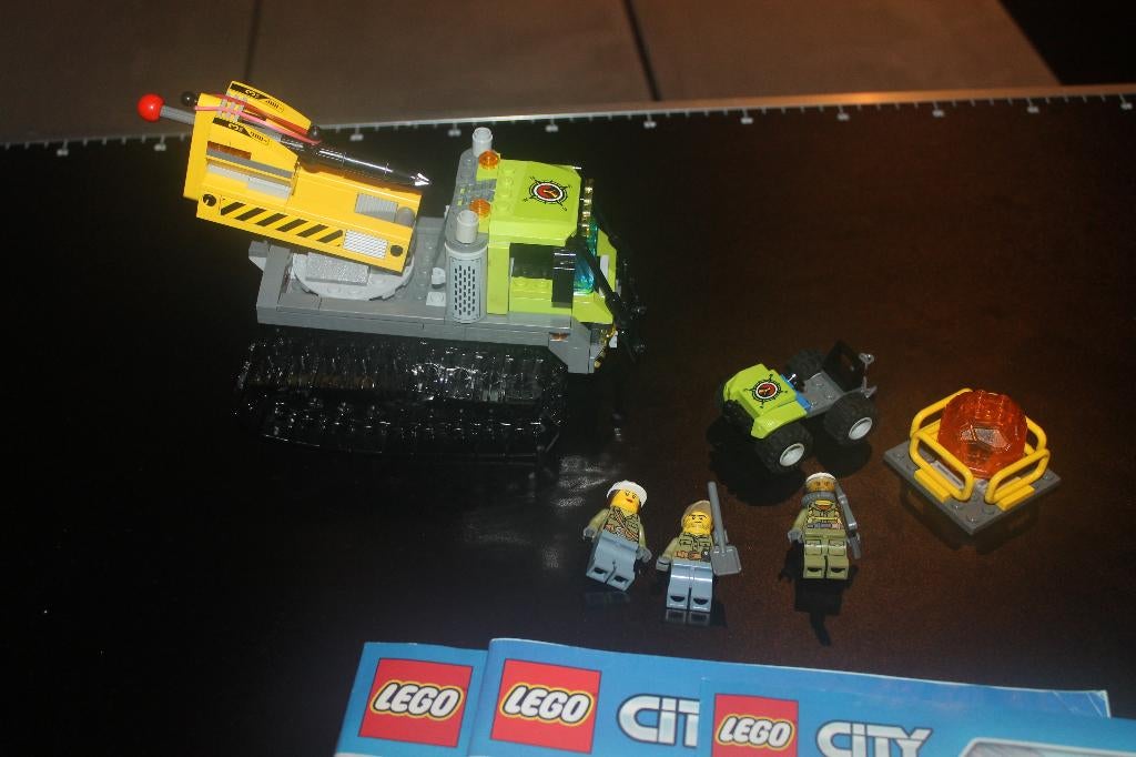lego city vulkaan rupsvoertuig 60122, Compleet, City, Lego, Ophalen of Verzenden
