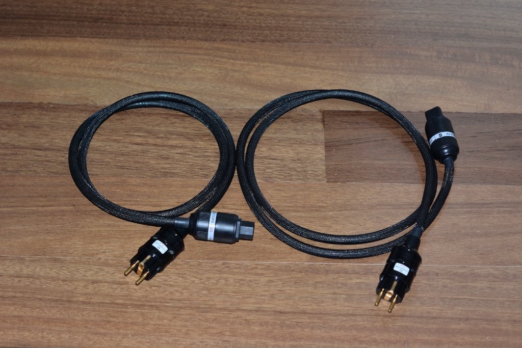 Kemp KE - Power Cord Plus, Ophalen of Verzenden, Refurbished, 2 tot 5 meter, Overige kabels