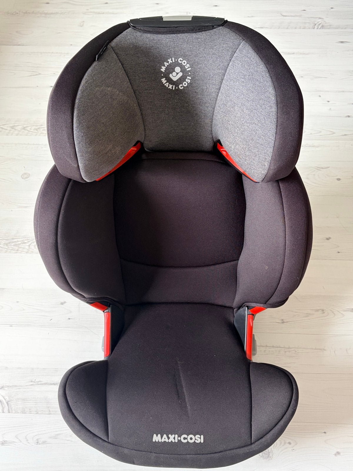 Maxi-Cosi RodiFix AirProtect autostoel - Zwart/Grijs, Ophalen, Autogordel of Isofix, Gebruikt, 15 t/m 36 kg