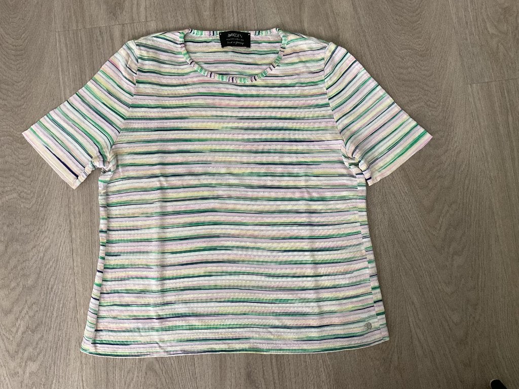 Marc cain shirt 42, Kleding | Dames, Marc cain, Maat 42/44 (L), Ophalen of Verzenden, Zo goed als nieuw