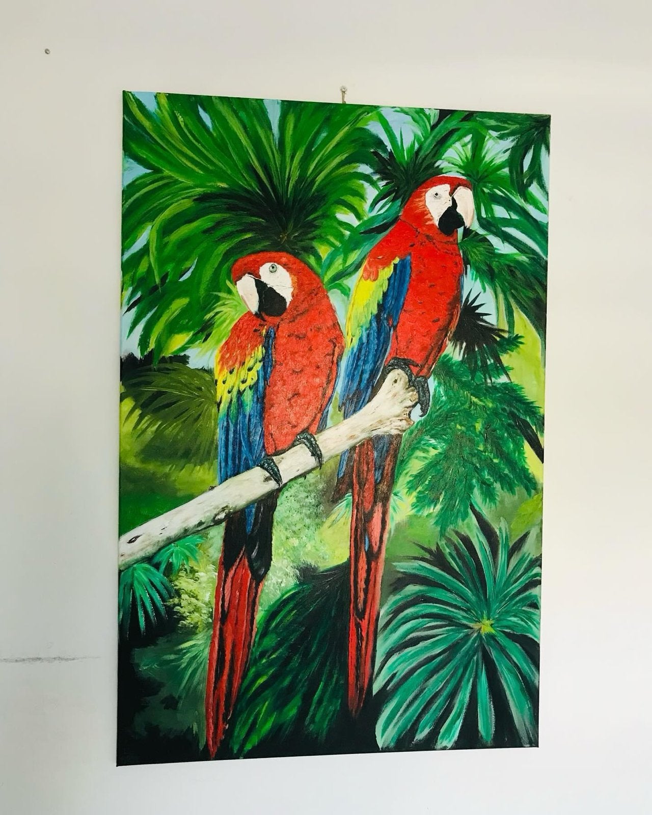 Schilderij met twee papegaaien in tropische setting, Acrylverf, Handgeschilderd, Ophalen of Verzenden, Dieren