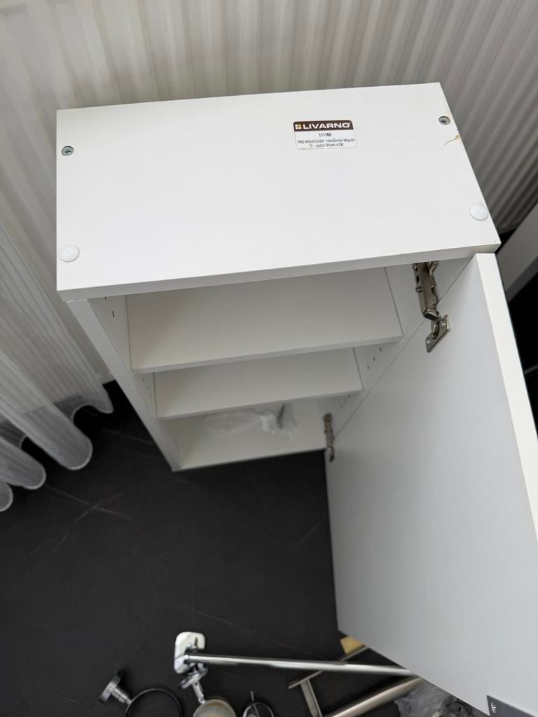 Witte wandkast met planken - Livarno, Ophalen of Verzenden, Zo goed als nieuw