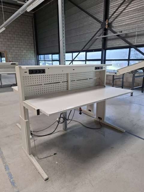 Werkbank montage tafel, Ophalen, Gebruikt, -, -