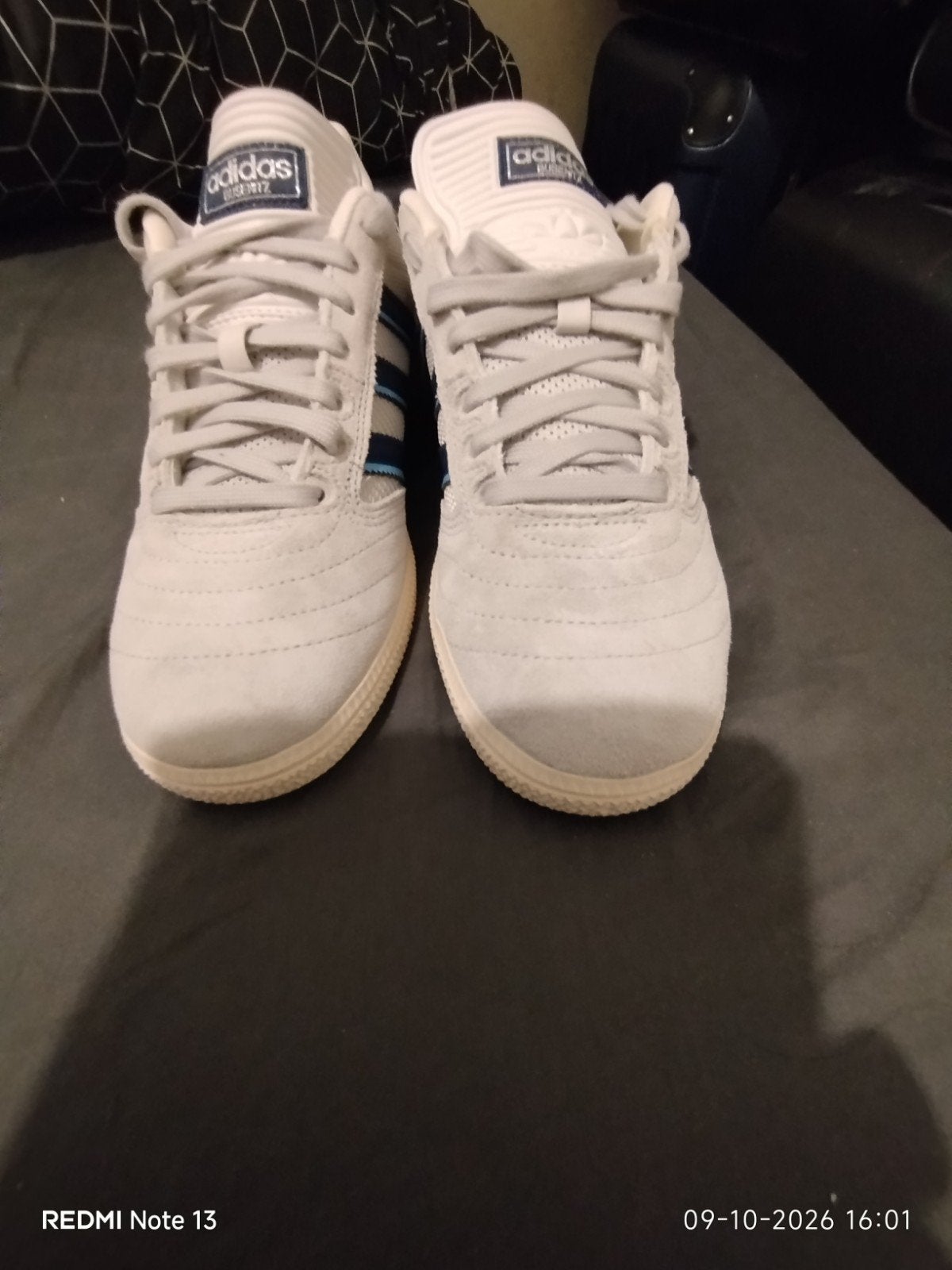 Adidas Busenitz sneakers - Zo goed als nieuw, Overige kleuren, Ophalen of Verzenden, Adidas, Sneakers of Gympen