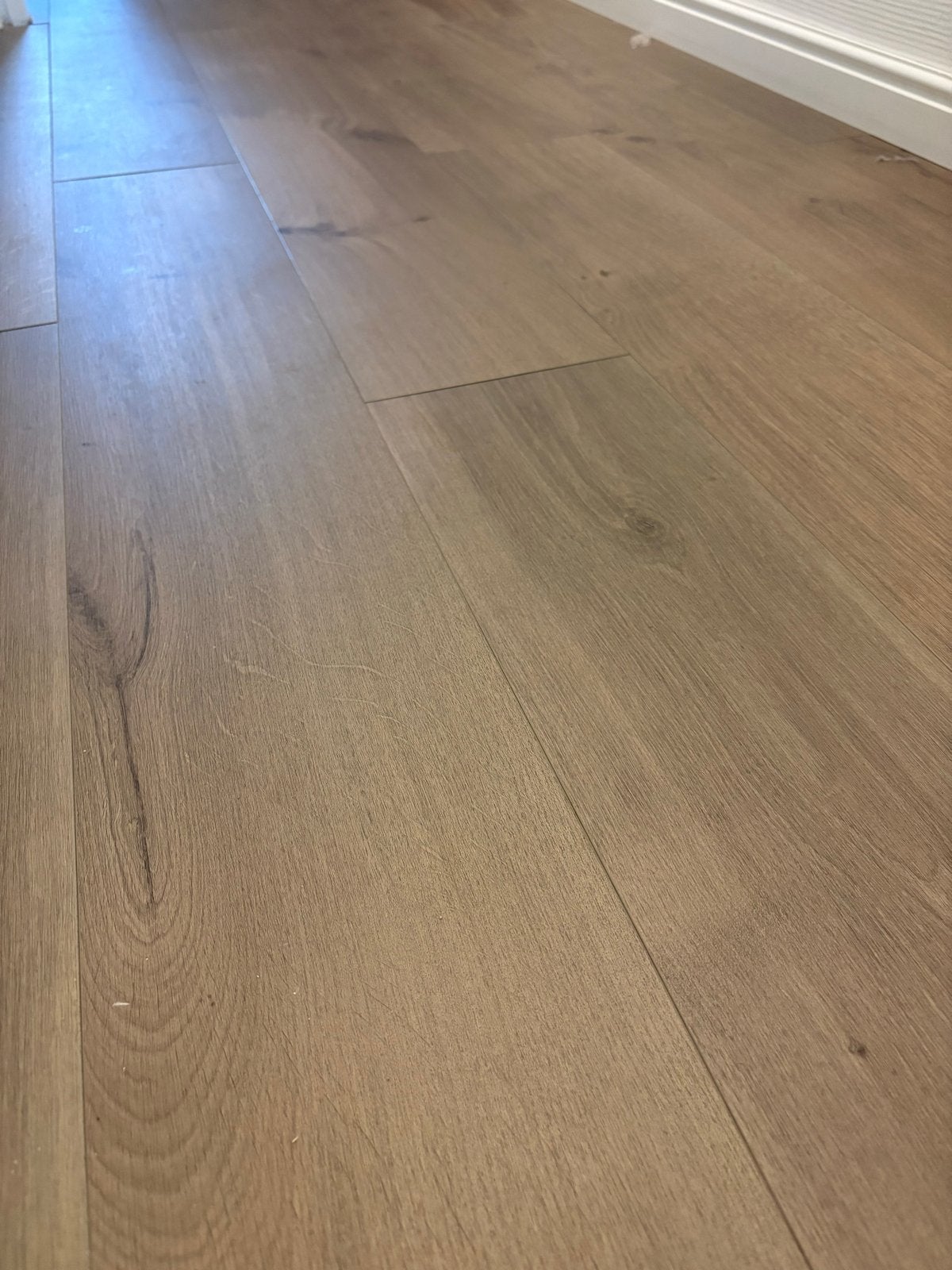 Mooie grijze laminaat vloer - ca. 50m2, Ophalen, Gebruikt, Grijs, 50 tot 75 m²