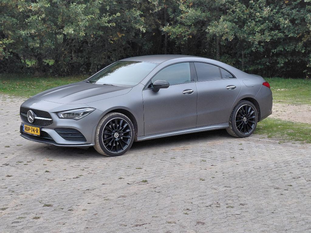 Mercedes-Benz CLA 250 e 218pk 8G-DCT 2022 Grijs, CLA, Zwart, 160 pk, Alcantara