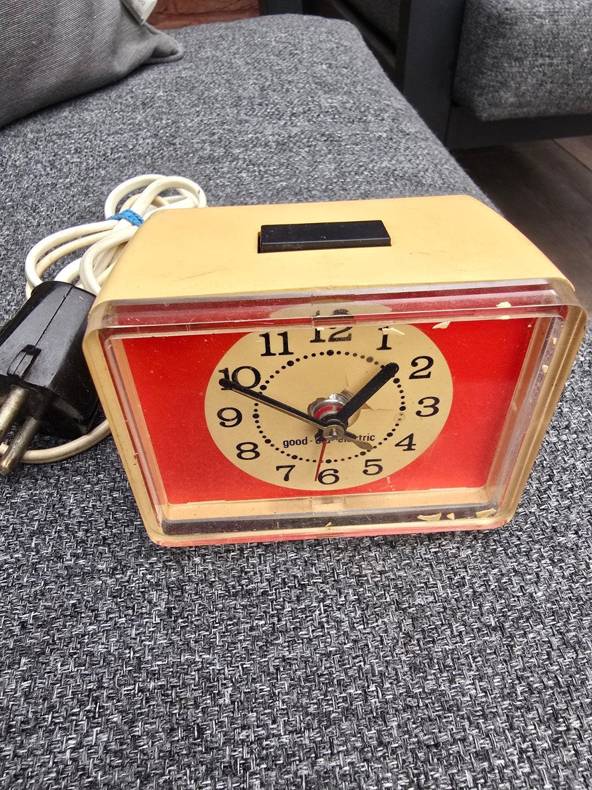 Vintage Good-Old-Electric Wekker - Made in Germany, Ophalen of Verzenden