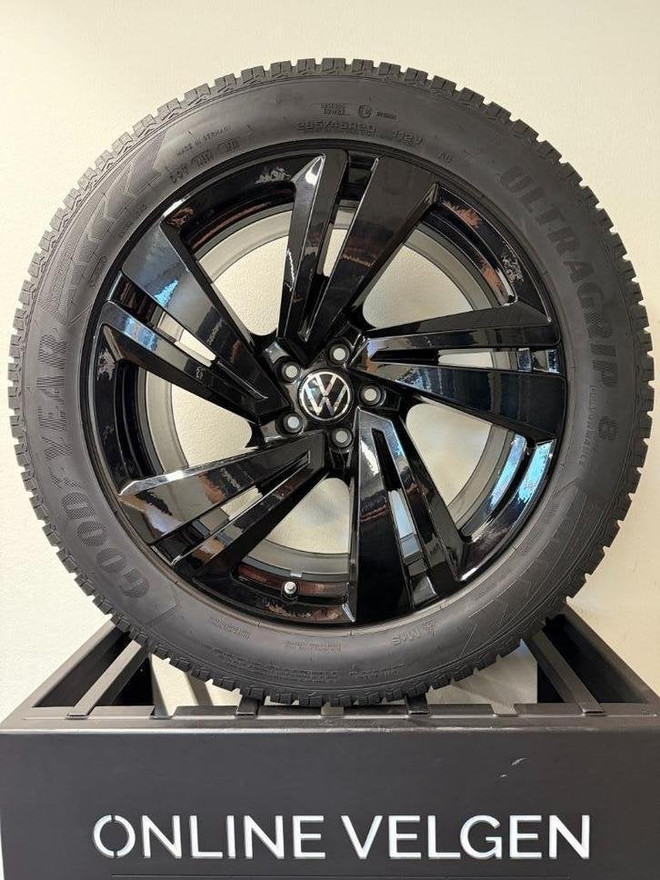 Winter Set 20 inch Originele VW Touareq velgen + banden, Niet ingevuld, Gebruikt, 285 mm, Banden en Velgen