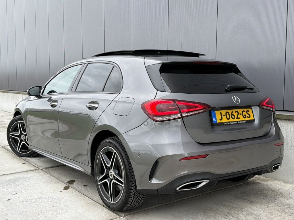 Mercedes-Benz A-Klasse 250e 218PK AMG / Pano / Matrix / 2020, Auto's, Mercedes-Benz, Automaat, Gebruikt, 4 cilinders, 16 kWh