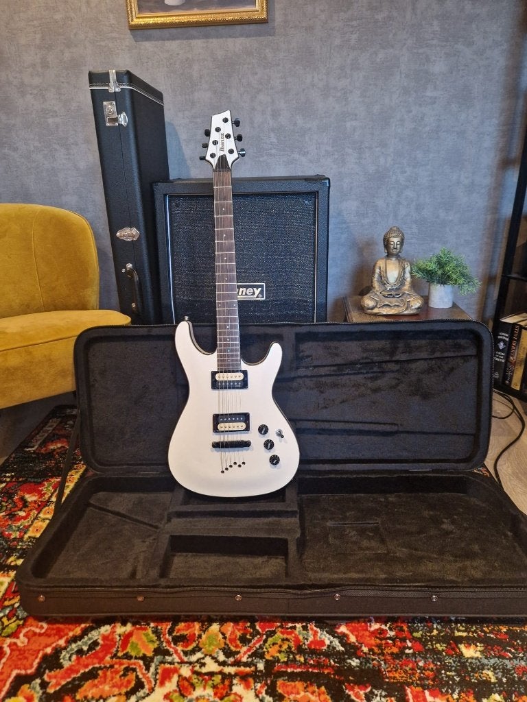 Ibanez SZ320EX (with Upgrades), Ophalen of Verzenden, Zo goed als nieuw, Solid body, Ibanez
