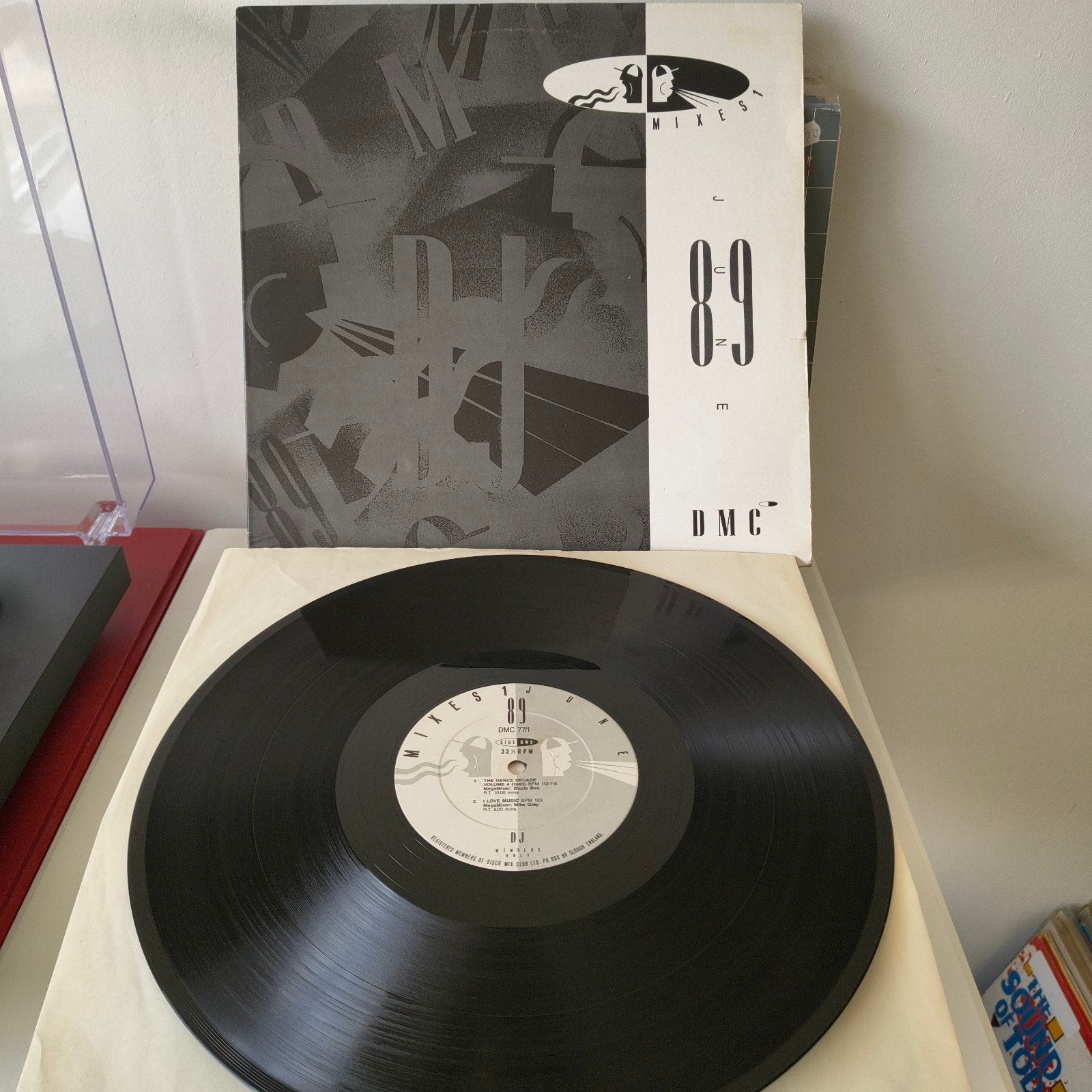 DMC Mixes June 89 LP Vinyl - Pop/Dance Remixes, LP, Gebruikt, Pop, Ophalen of Verzenden