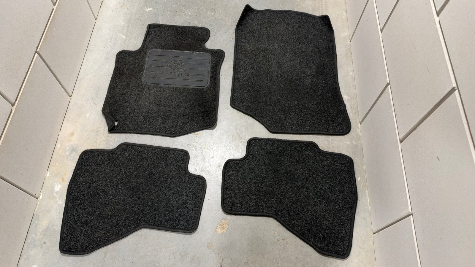 Orginele stoffen mattenset voor Toyota Aygo medio 2011, Ophalen of Verzenden, Zo goed als nieuw