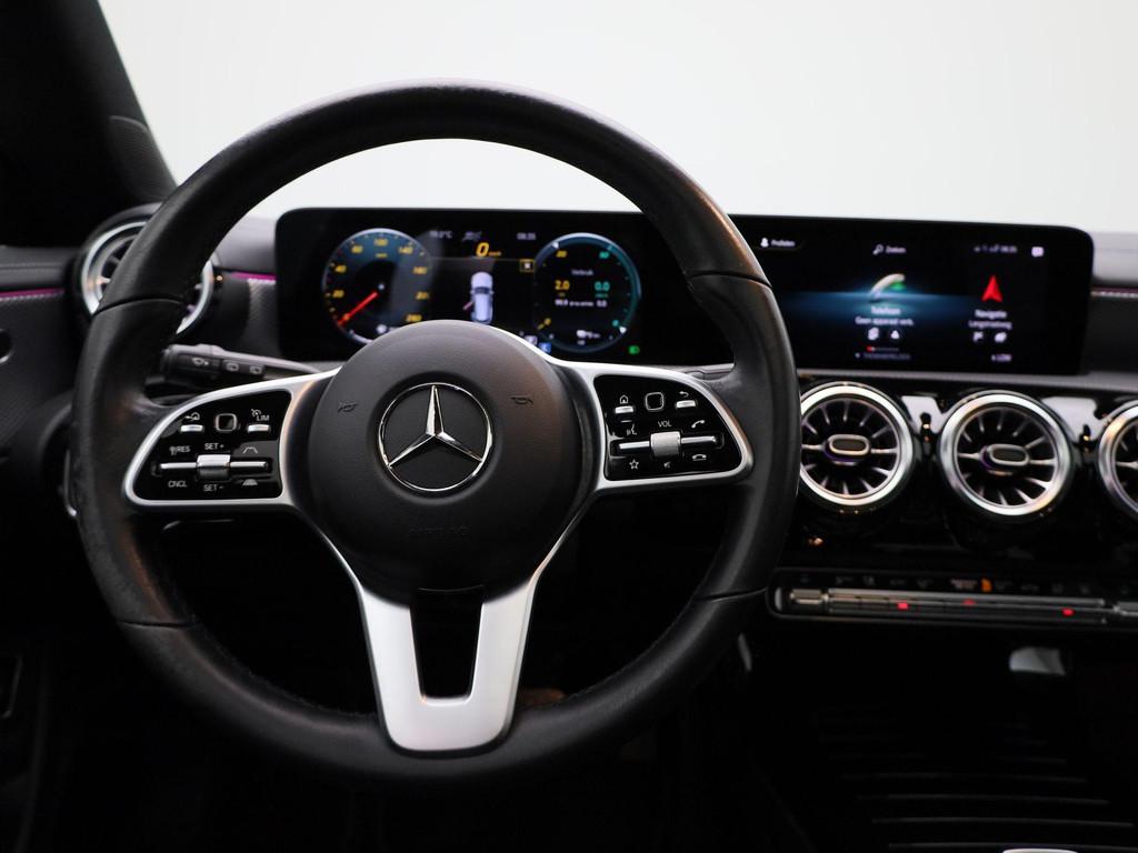 Mercedes-Benz CLA-klasse Shooting Brake 250 e Premium Plus |, Auto's, Gebruikt, 4 cilinders, 1650 kg, Leder en Stof