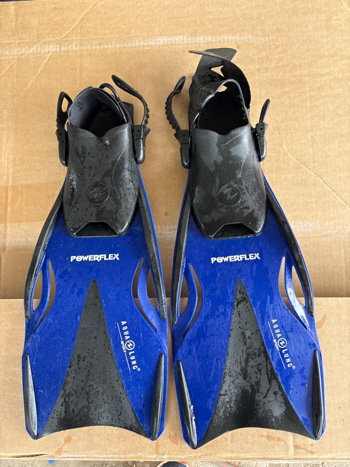 Aqualung Powerflex Zwemvliezen - Blauw, Watersport en Boten, Duiken, Ophalen of Verzenden, Gebruikt, Zwem- of Duikvliezen