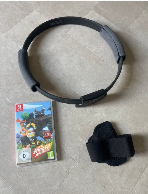 Nintendo Switch Ring Fit Adventure met Ring-Con en Leg Strap, Spelcomputers en Games, 1 speler, Ophalen of Verzenden, Zo goed als nieuw