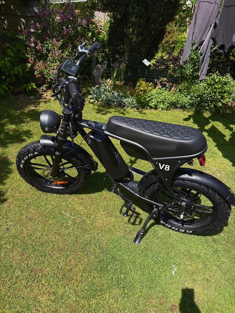 OUXI V8 pro Max (dubbele accu) zwart nieuwstaat. Gashendel, Fietsen en Brommers, Brommers | Tomos, Ophalen, Nieuw, Overige modellen