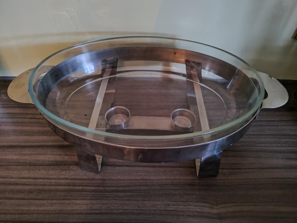 Ovenschaal met rvs houder met deksel
36,6cm x 25,5cm, Ophalen of Verzenden, Zo goed als nieuw