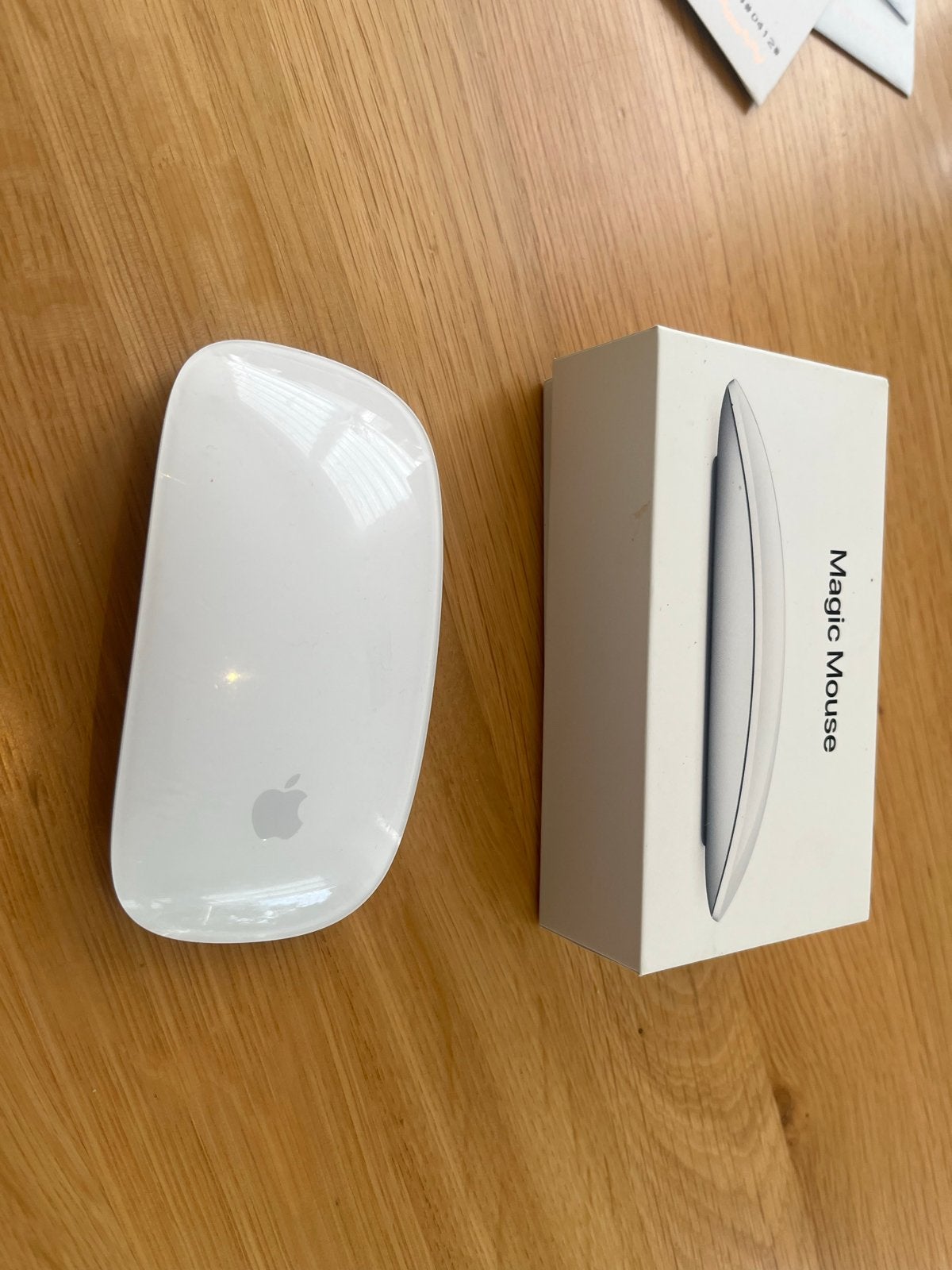 Apple Magic Mouse, Ophalen of Verzenden, Gebruikt, Draadloos, Muis