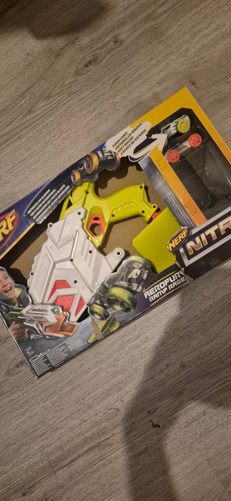 Nerf Nitro Aerofury Ramp Rage Blaster met Schuimauto's, Kinderen en Baby's, Speelgoed | Overig, Gebruikt, Jongen of Meisje, Ophalen