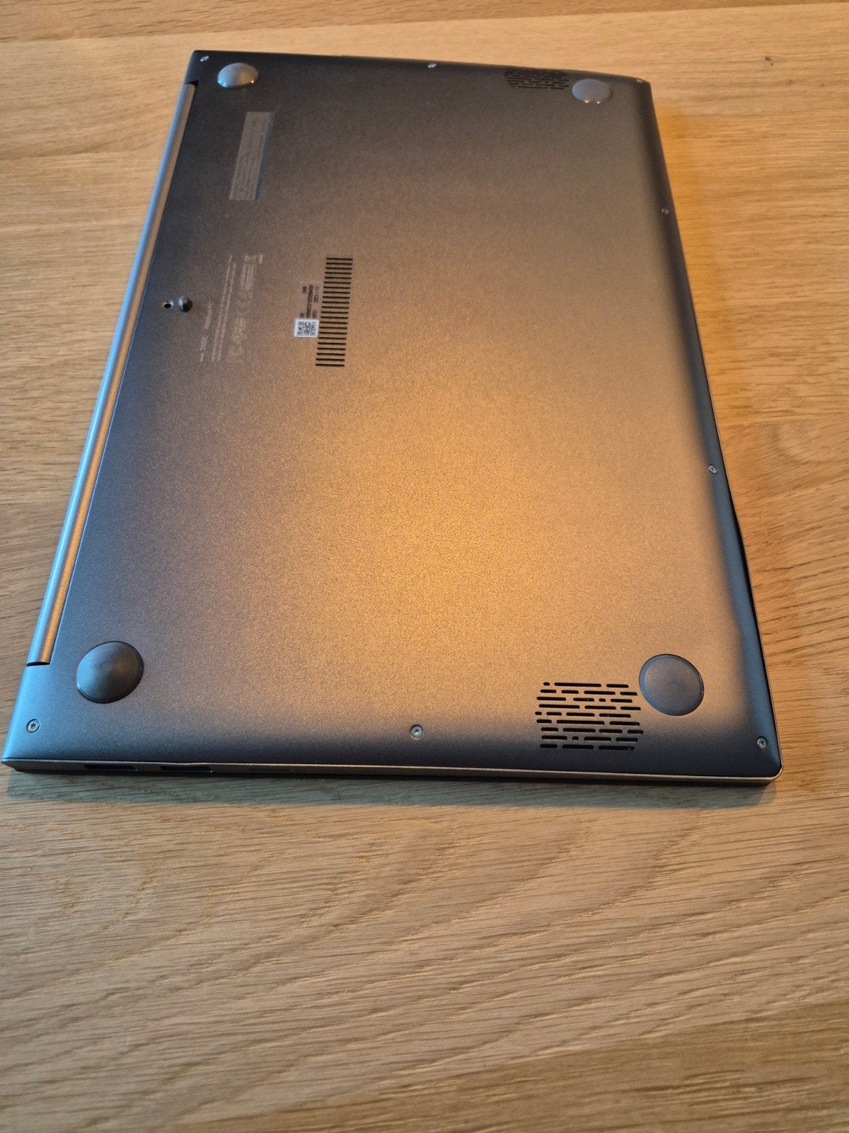 Laptop Asus model S433E, Gebruikt, 2 tot 3 Ghz, Qwerty, SSD