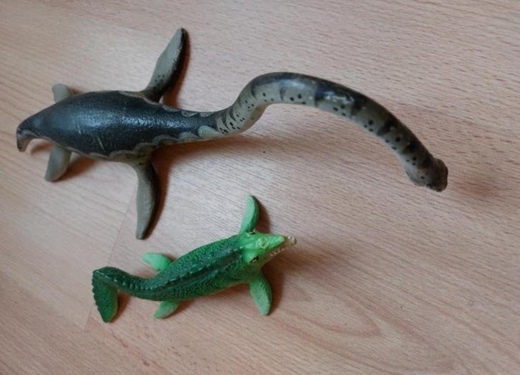 2 vintage Carnegie dinosaurussen: Elasmosaurus & Nosasaurus, Verzamelen, Ophalen of Verzenden