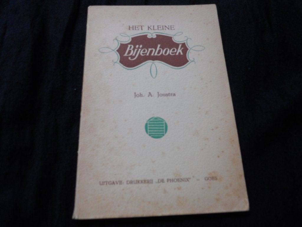 het kleine bijenboek ==  Joustra == bijen imker honing, Ophalen of Verzenden, Zo goed als nieuw, Overige diersoorten