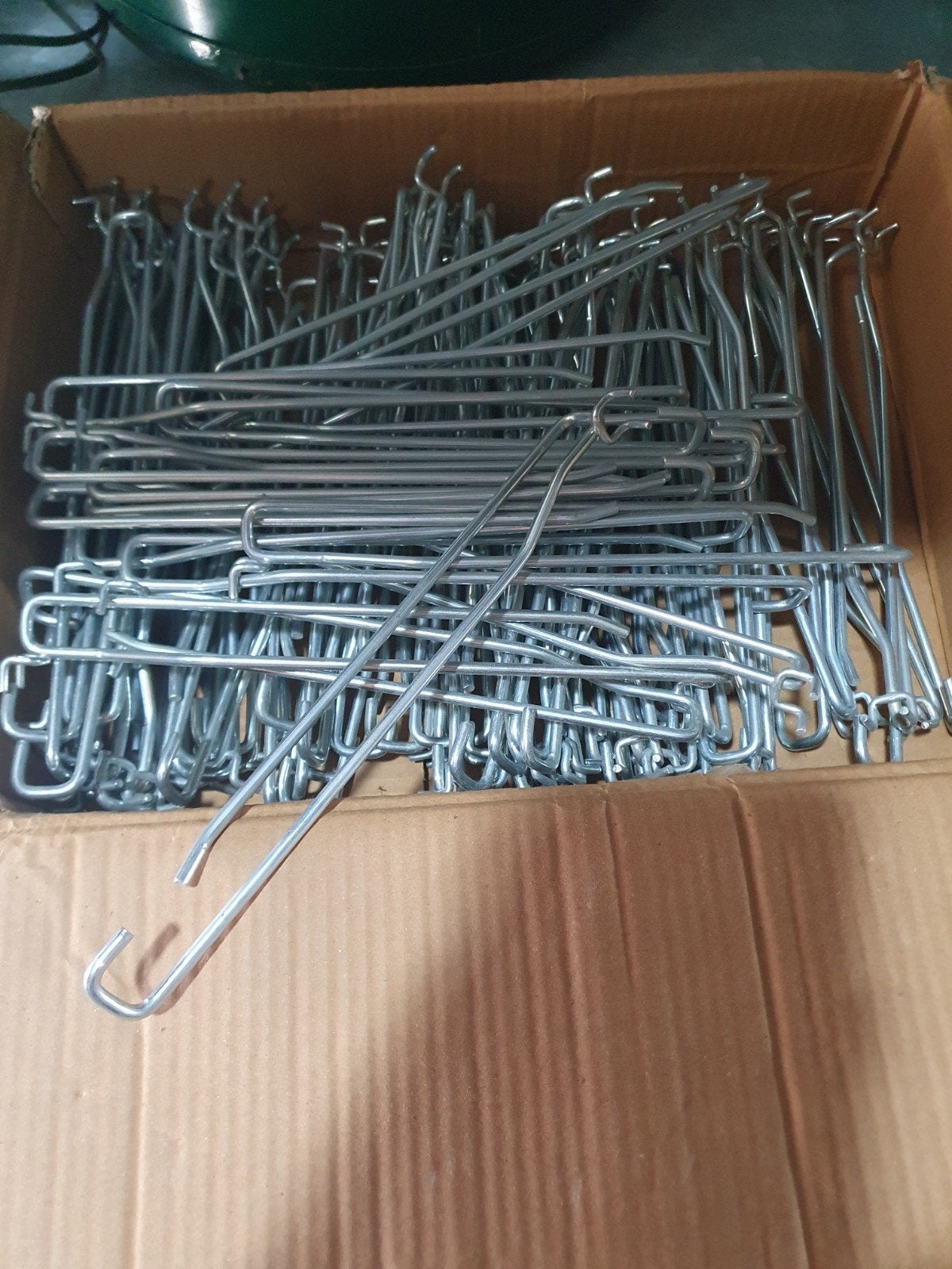 Metalen displayhaken voor winkelrekken - 250 mm, Ophalen of Verzenden