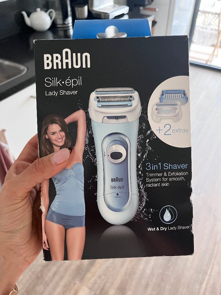 Electric razor, Ophalen, Nieuw