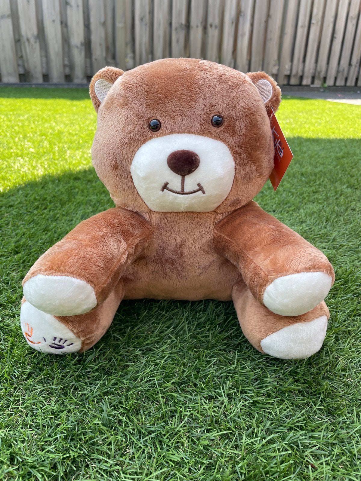 Nieuwe bruine KiKa teddybeer met prijskaartje, Beer, Nieuw, Ophalen of Verzenden, Met label