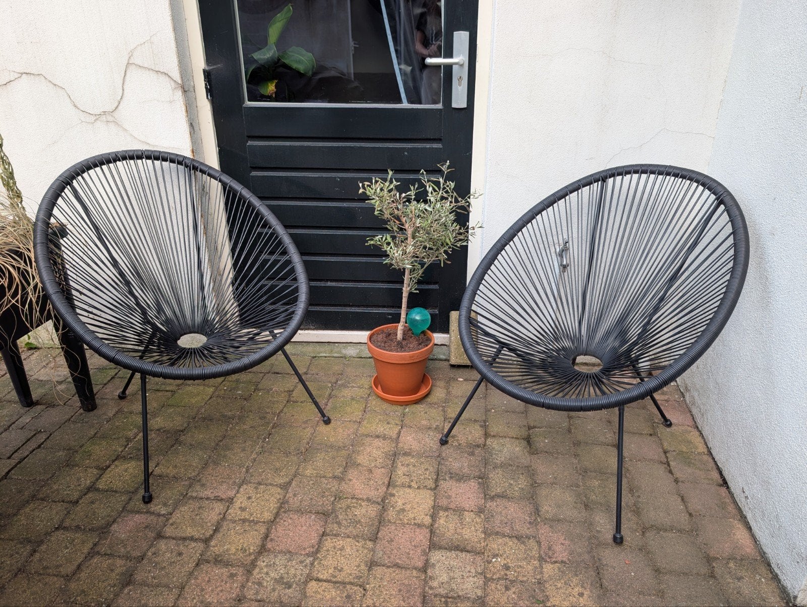 Jysk tuinstoelen - Zwarte Acapulco stoelen (2 stuks), Ophalen, Zo goed als nieuw, Metaal