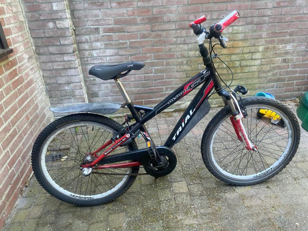 GT Alpina Trial 20 inch kinderfiets 3 versnellingen, Fietsen en Brommers, Fietsen | Kinderfietsjes, Ophalen, Gebruikt, Terugtraprem