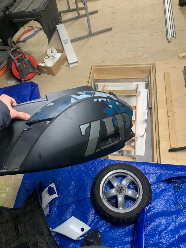ZIP KAPPEN, Ophalen of Verzenden, Zo goed als nieuw, Kap, Piaggio