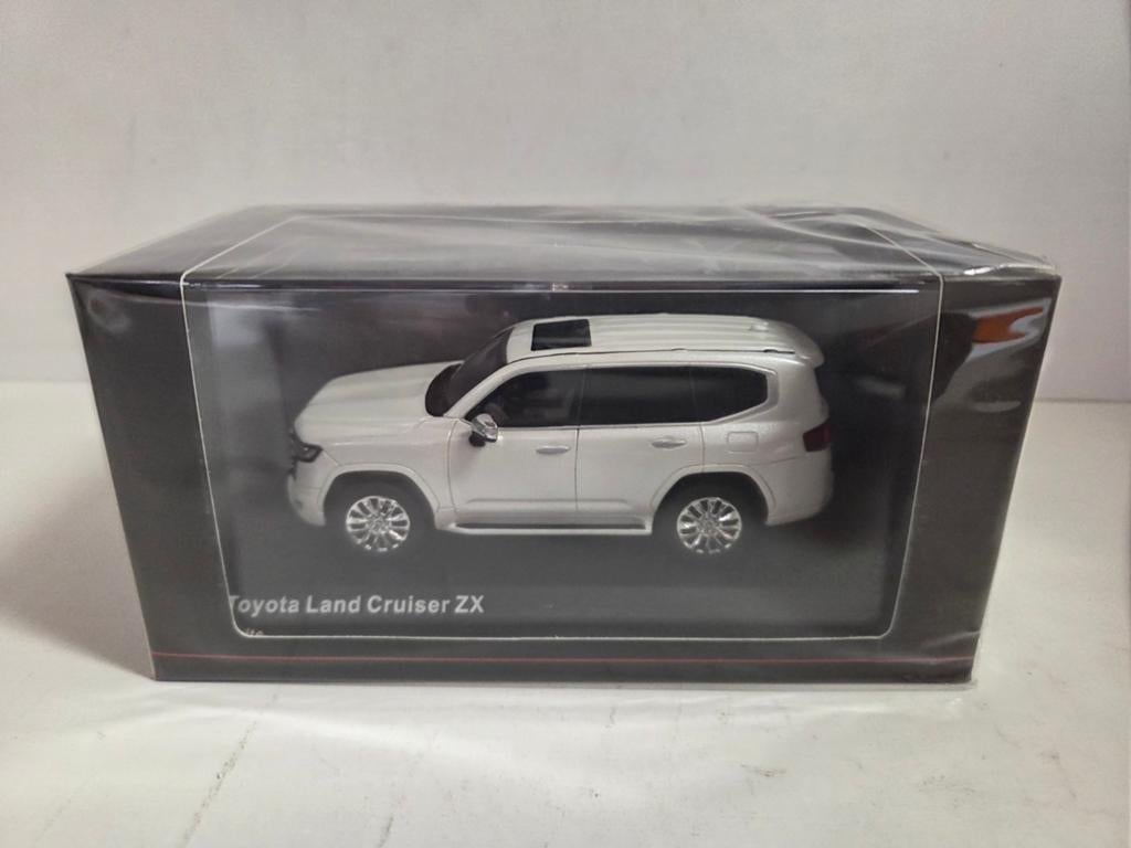 Kyosho Toyota Land Cruiser ZX 1:43 NIEUW, Hobby en Vrije tijd, Modelauto's | 1:43, Kyosho, Auto, ., Nieuw